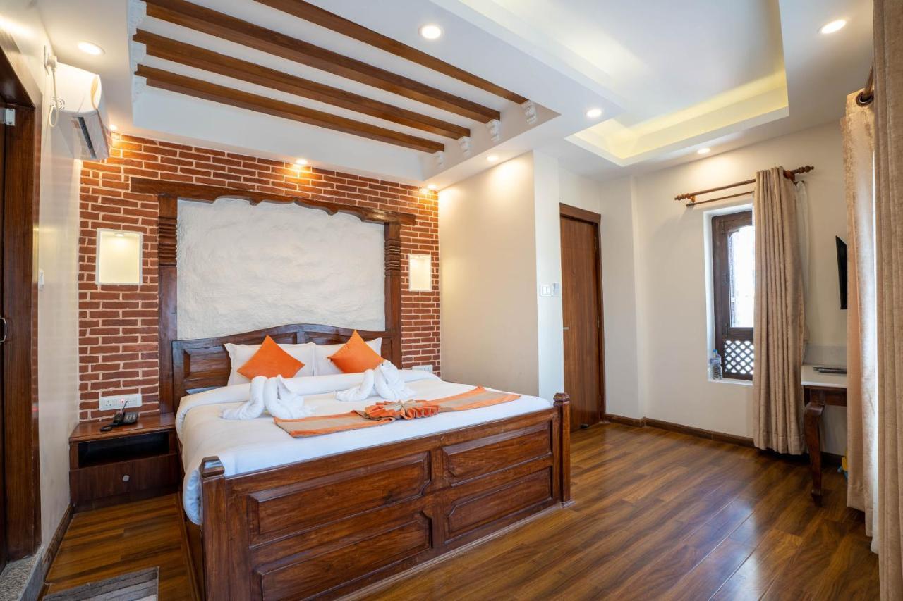 Airport Himalaya Boutique Hotel Kathmandu Esterno foto