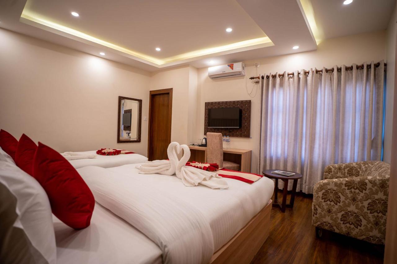 Airport Himalaya Boutique Hotel Kathmandu Esterno foto
