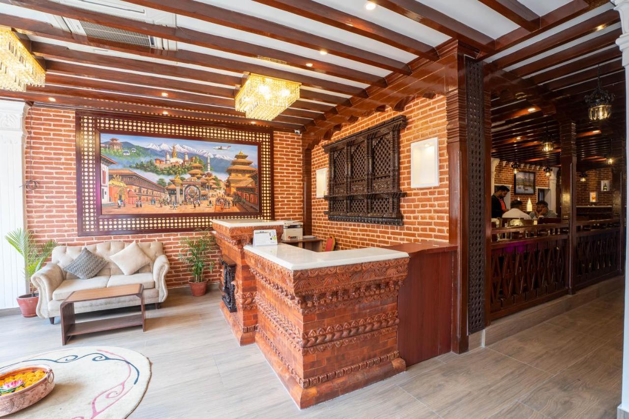 Airport Himalaya Boutique Hotel Kathmandu Esterno foto