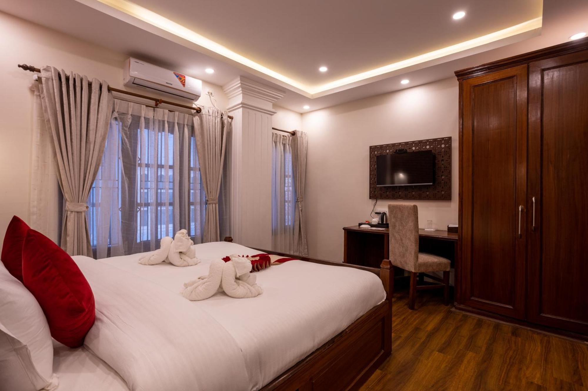 Airport Himalaya Boutique Hotel Kathmandu Esterno foto