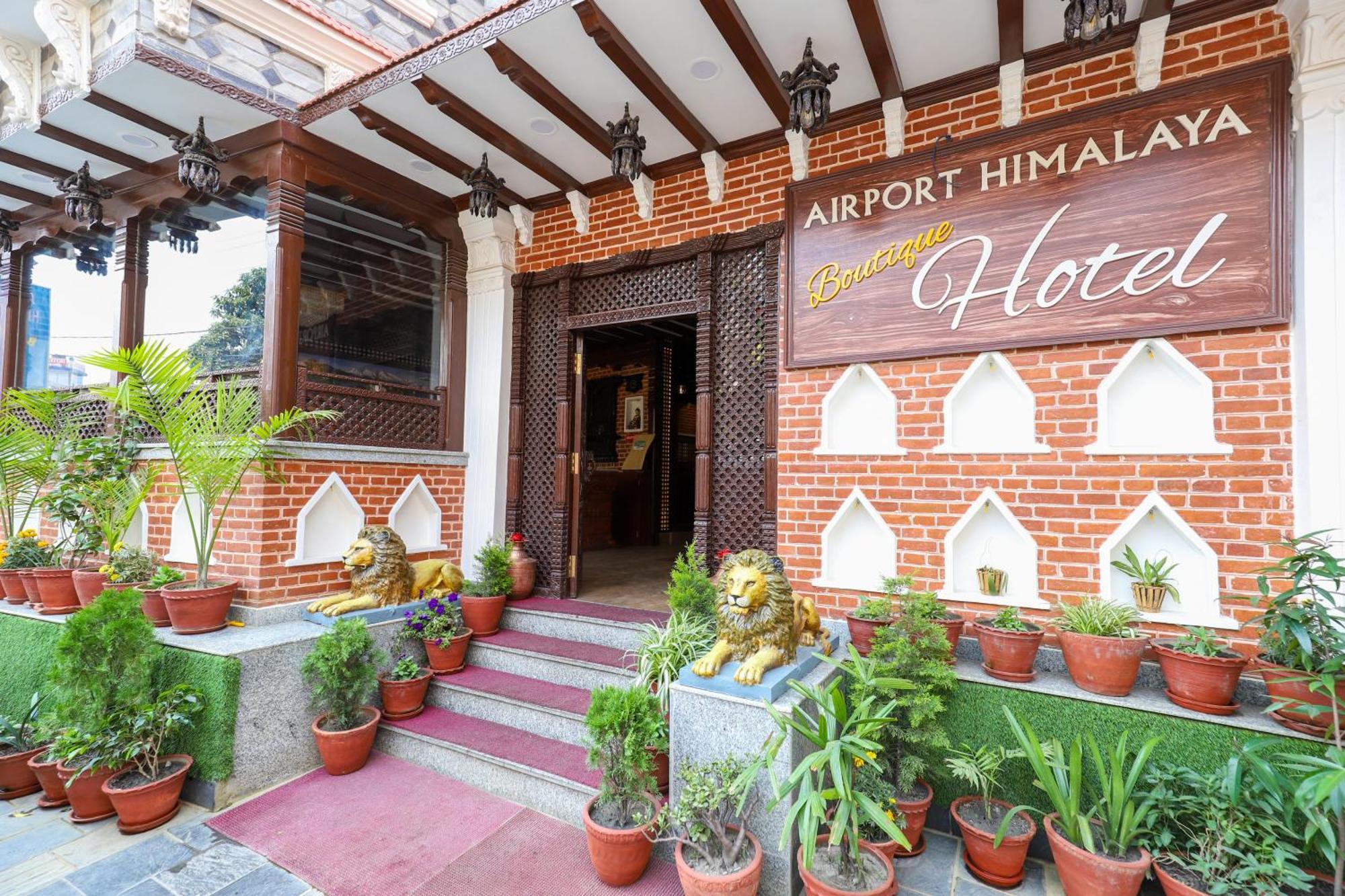 Airport Himalaya Boutique Hotel Kathmandu Esterno foto